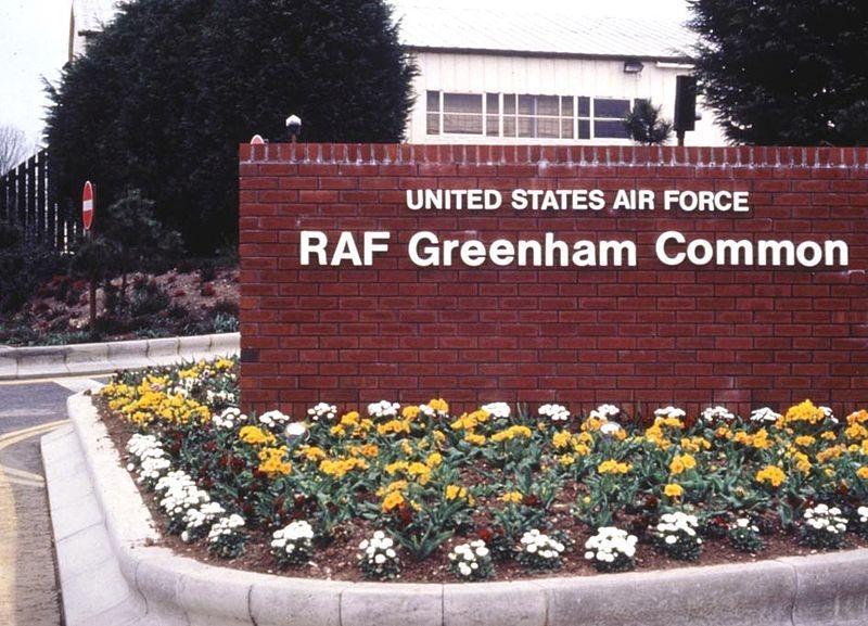 Eisenhower visits 101 Airborne at Greenham Common