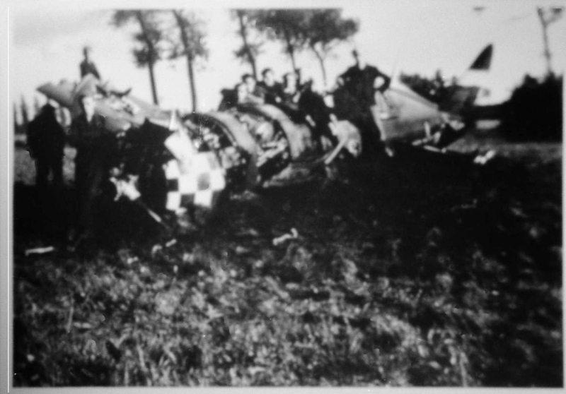 P 47D-20-RE  HL*T (Serial 42-76512) Thunderbolt crashed at Heusden on 9-9-1944