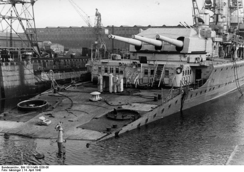RAF Bomber Command 18 Lancasters raid on battleship Lützow 16 April 1945