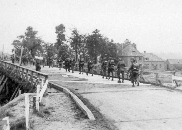 XXX Corps capturing Joe's Bridge