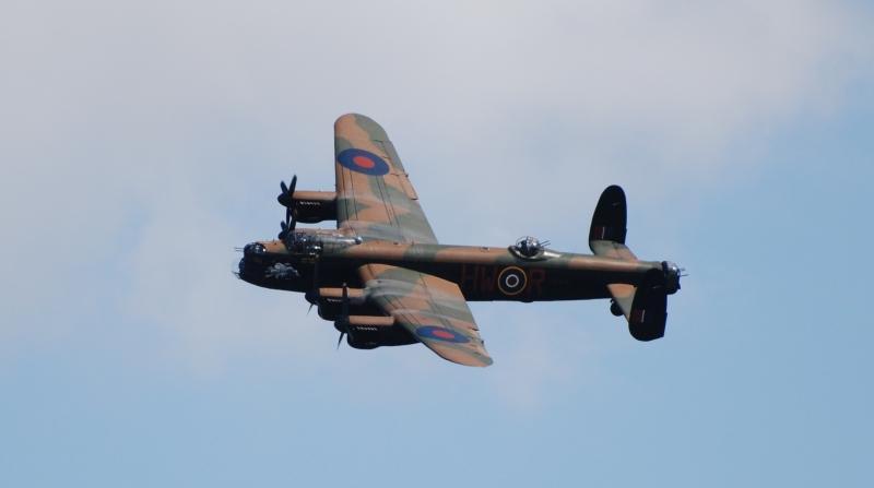 The last flying Lancaster over Dronten