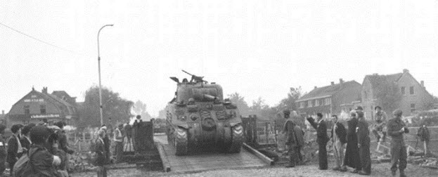 506 Parachute Infantry Regiment Easy Company almost captures the bridge over the Wilhelmina Canal
