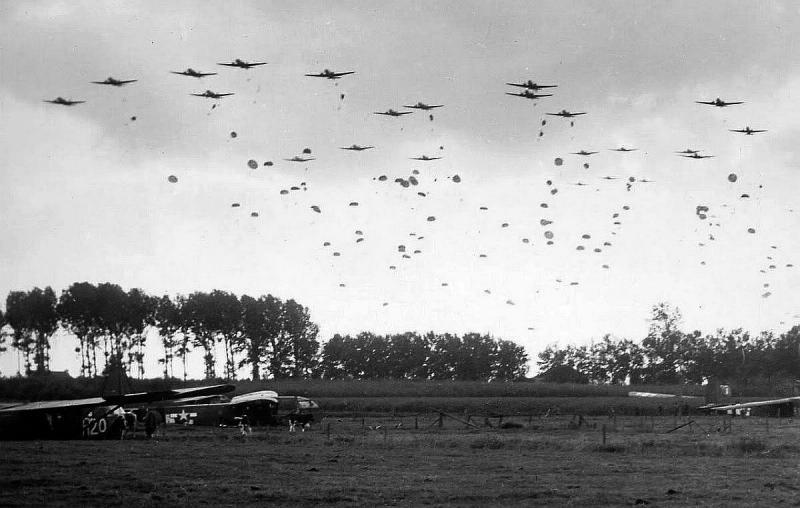 82 Airborne Division (USA) drop near Nijmegen