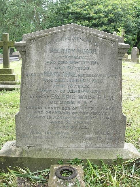 The 105 Sqdn left from Marham at 1943-11-24 at 17:49. Loc or duty Leverkusen