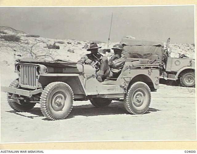 2/48-osios Australijos pėstininkų bataliono amerikiečio Willy džipas