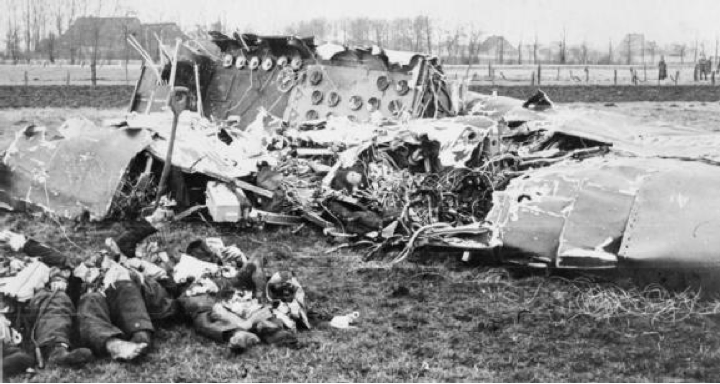 The 78 Sqdn left from Linton on Ouse at 1943-02-04 at 18:15