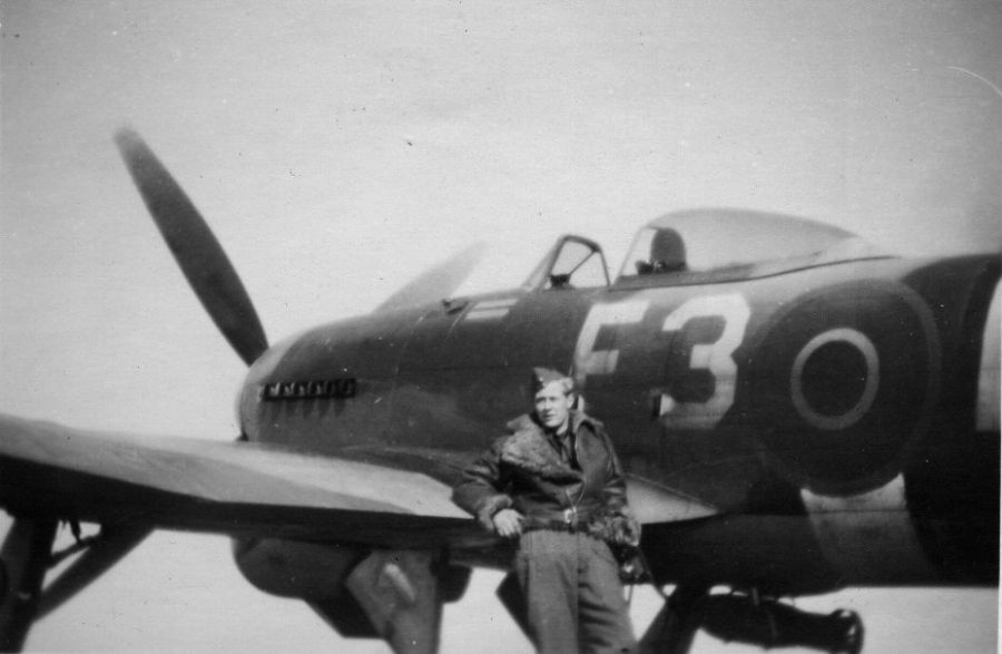 Flight of Typhoon Ib MN555 and Flying Officer V E McMann on 1944-10-18