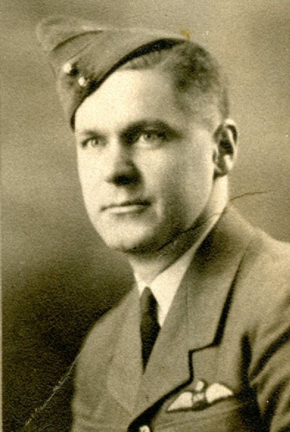 Flight of Hurricane I P3869 and Flight Lieutenant V B Corbett on 1940-08-31
