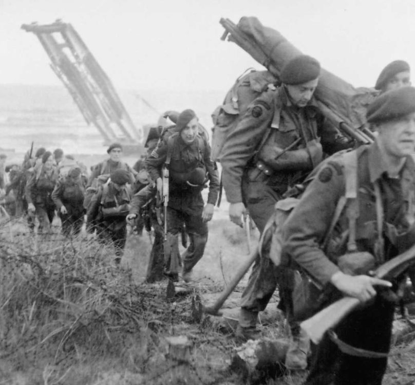 1944-06-06 09:30 D-day | Offensive to Caen