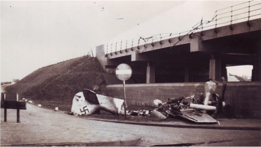Fw 190 lost at Zwolle (Hoogstraat) on 15-11-1943 (SGLO ref: T3097)