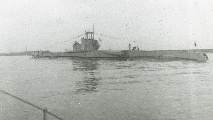 Onderzeeër Zwaardvisch verslaat U-boot bij Indië