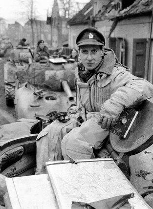 3 County of London Yeomanry move to the Marshalling Area