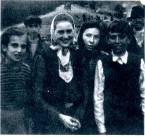 2nd Armored Division (USA) rescued a slave train at Zielitz