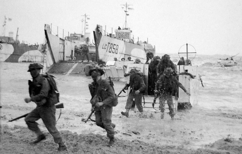 No. 47 Royal Marine Commando The assault on Port-en-Bessin Day 1