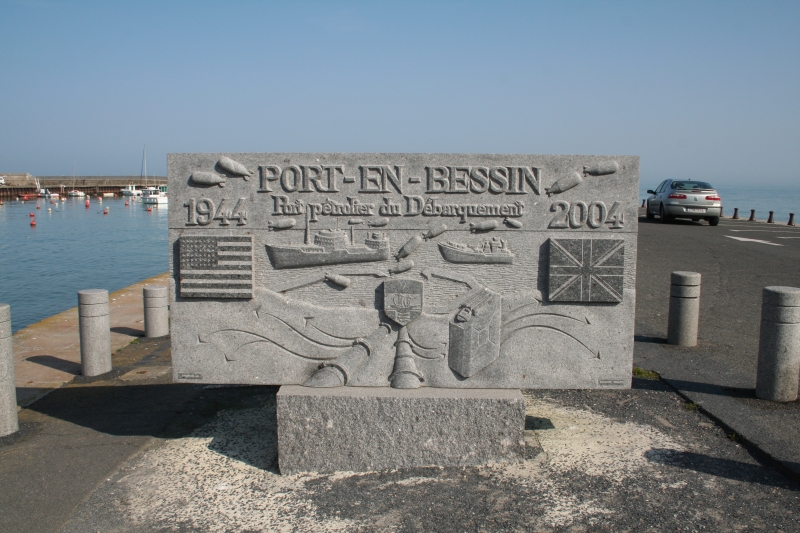 Im Hafen von Port en Bessin