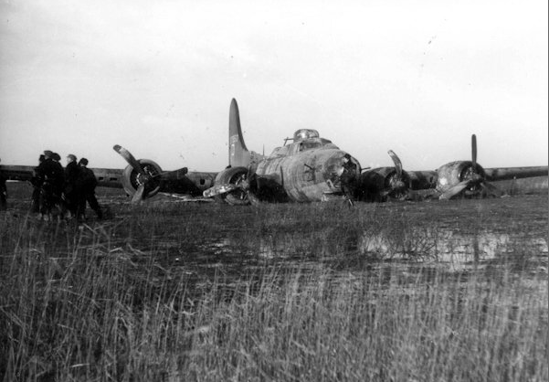 B-17G-20-DL - #42-37950 7D-D - "Dinah Might" lost at Noordoostpolder Kavel J107 (10.5 km E Urk) on 10-02-1944