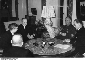 ベルリンのビャチェスラフ モロトフとヨアヒム フォン リッベントロップ
