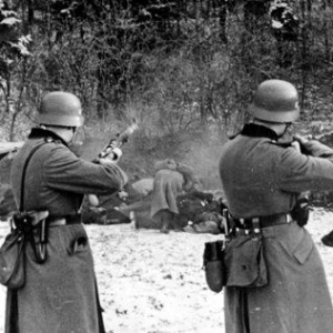 On Tues. 19 Sep 1939 The German Army told the SS organization to hold o.....