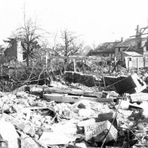 Honderden slachtoffers bij bombardement op Breskens