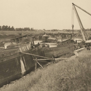 Duitsers blazen 240 binnenvaartschepen op
