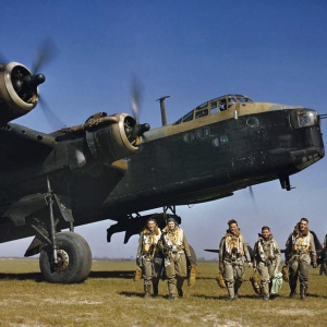 The 149 Sqdn left from Lakenheath at 1943-05-13 at 00:49