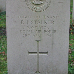 Dakota lost at Dissen (D) on 21-04-1945 (SGLO ref: T5591)