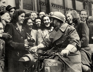 1st Polish Armoured Division at the Maas