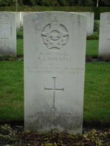 Auster lost at Ysselsteyn (near Deurneseweg) on 11-10-1944 (SGLO ref: T4519)